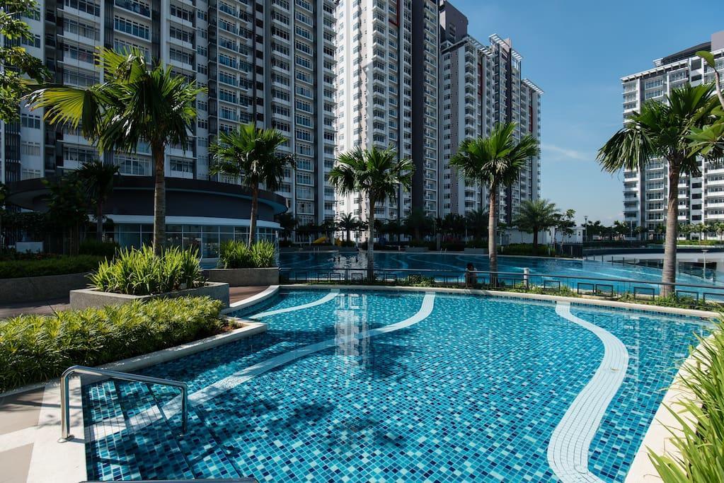 Palm Armada Residence Free Parking And Netflix Путраджая Екстериор снимка